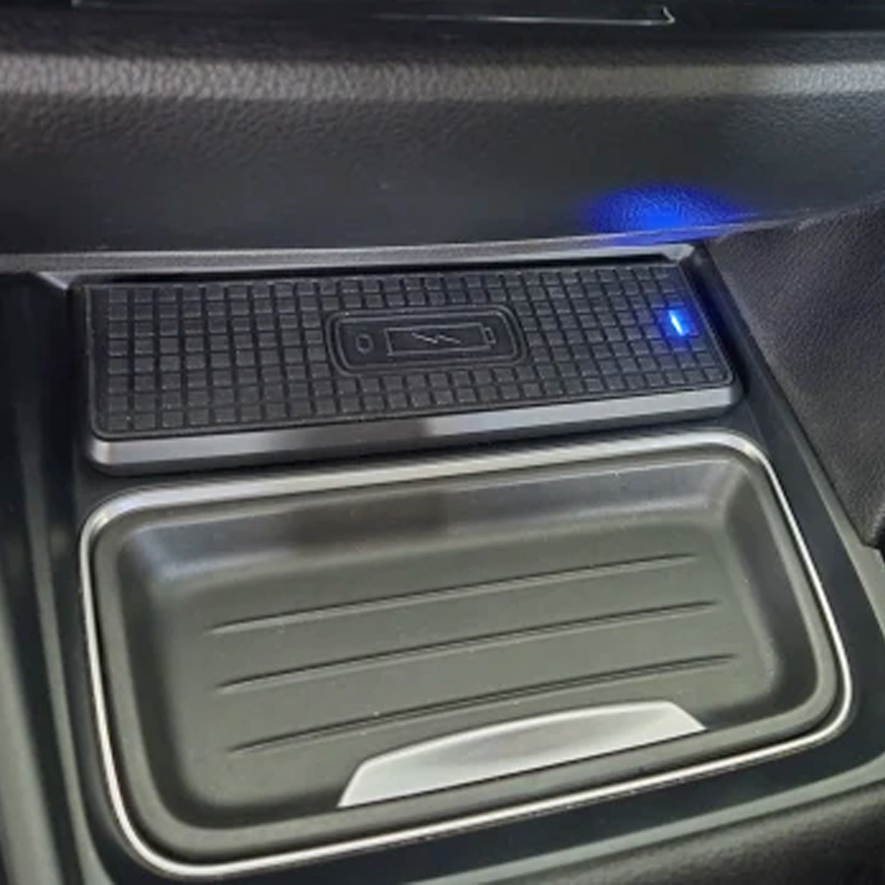 Pengisi Daya Nirkabel Mobil Un - Wireless Phone Charger Pad ulasan dan harga